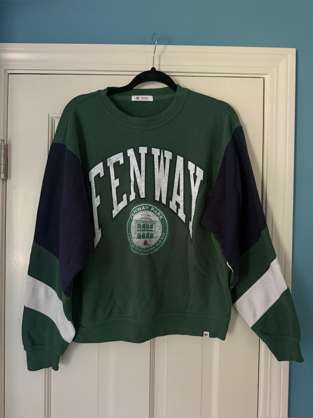 RARE Boston Red Sox MLB Fenway Green Colorblock Crewneck - LIKE NEW ⚾️